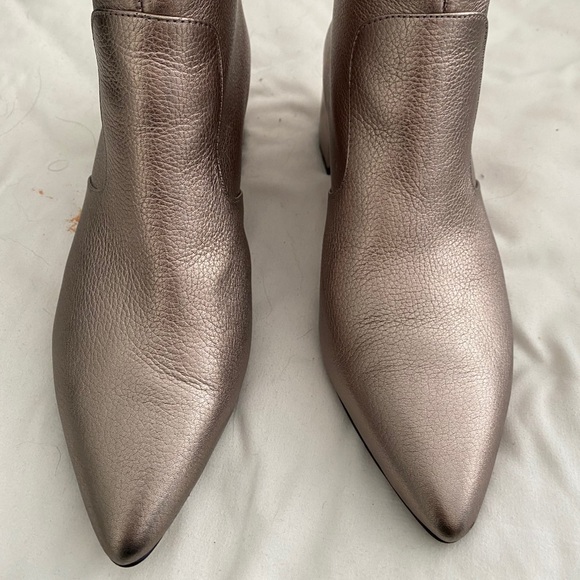 Karl Lagerfield Boots - Picture 2 of 6